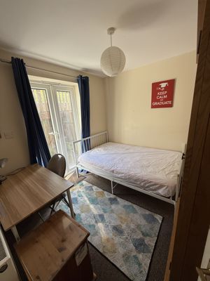 Photo 11- click for photo gallery